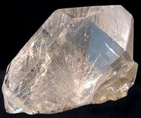 2. Кварц - один из самых распространенных минералов в земной коре, породообразующий минерал большинства магматических и метаморфических пород. 12 процентов земной коры состоит из кварца.