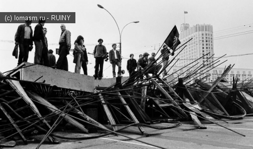 Ровно 22 года назад в России произошла историческая смена власти, которая привела к развалу СССР.  21 августа 1991 была попытка отстранить Михаила Горбачева с поста президента СССР и добится смены проводимого им курса.